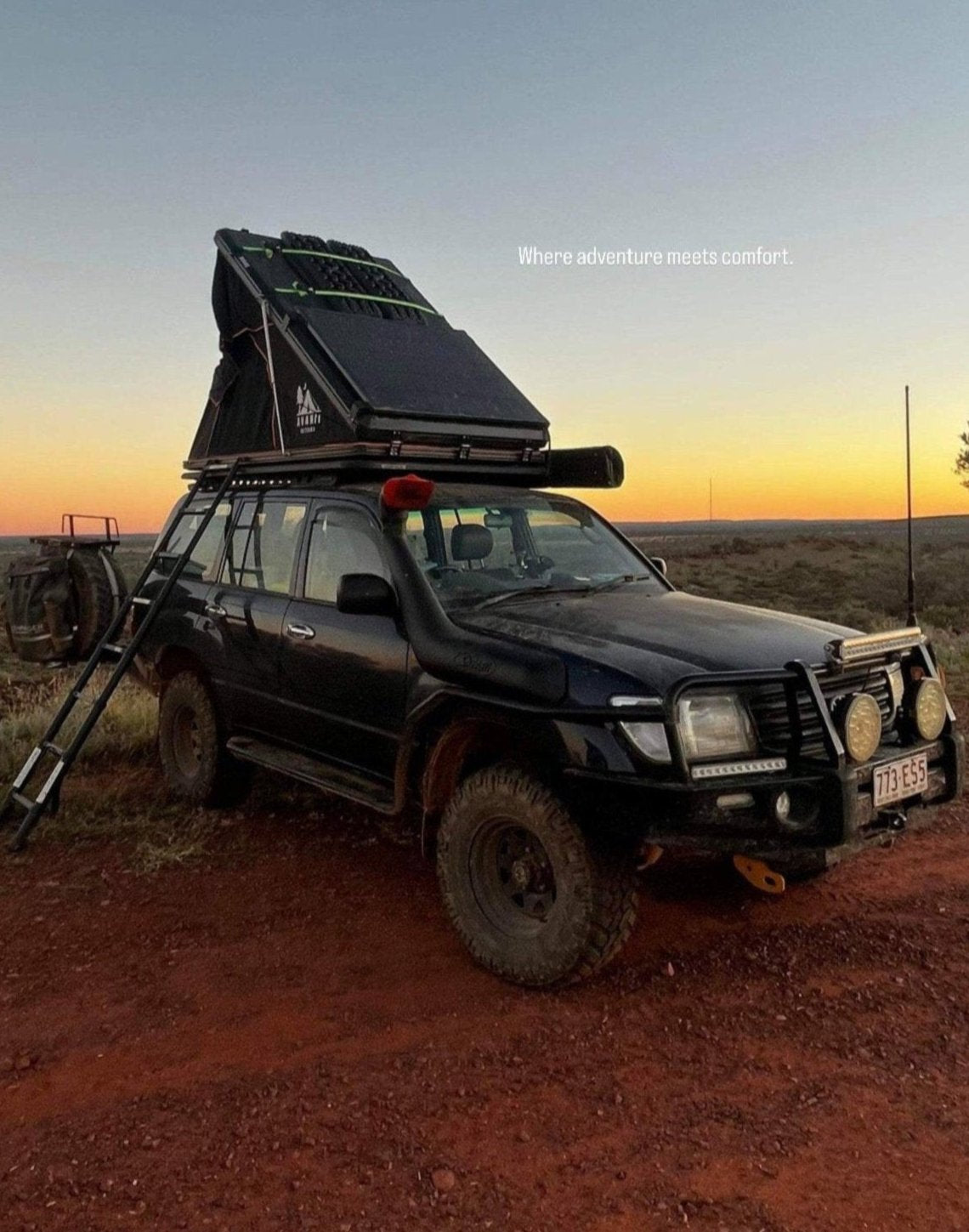 RT-2 BLACK ROOFTOP TENT HARDSHELL (WIDEBODY 1450mm WIDTH)