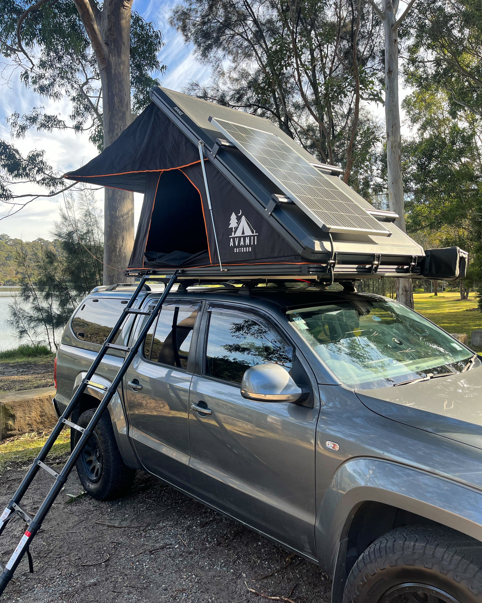 amarok roof top tent RT-1 BLACK ROOFTOP TENT HARDSHELL (1300mm WIDTH)