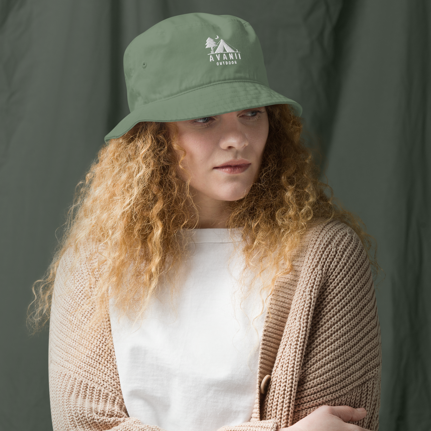 SIMPLE LIFE BUCKET HAT FOREST GREEN